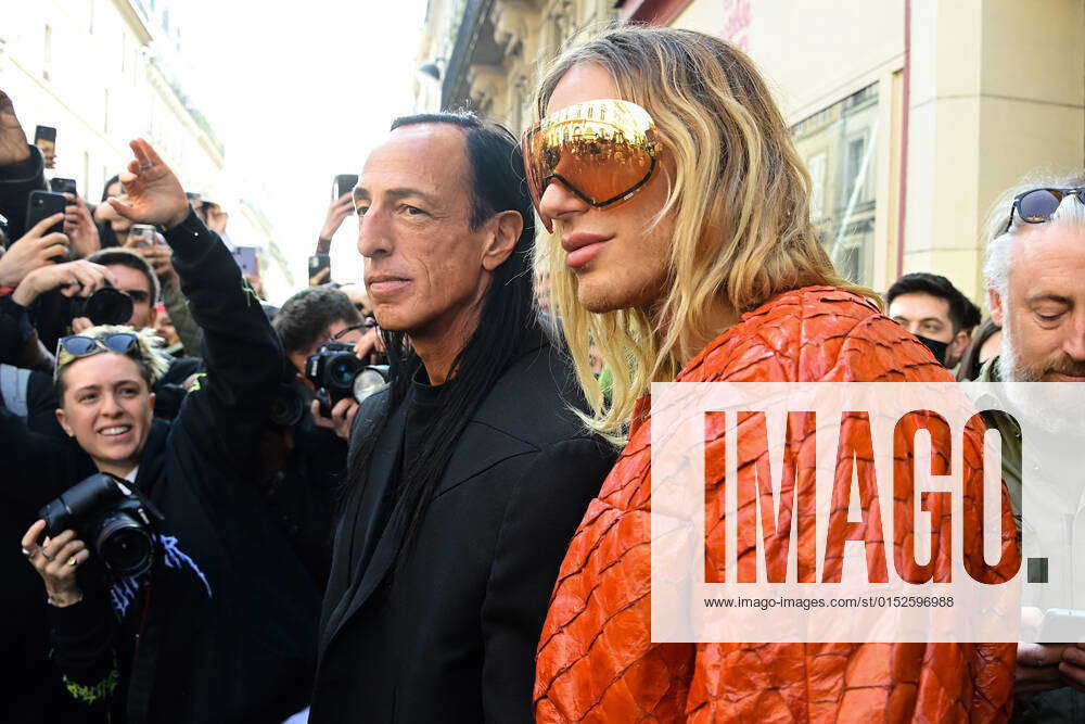 Rick Owens and Tyrone Susman a l arrivee du defile Vivienne Westwood ...