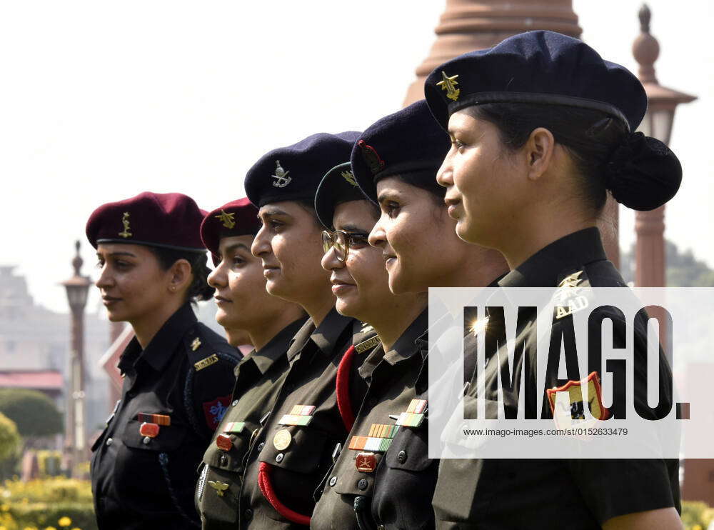 New Delhi India March 7 Indian Army Women Officers Pose For A