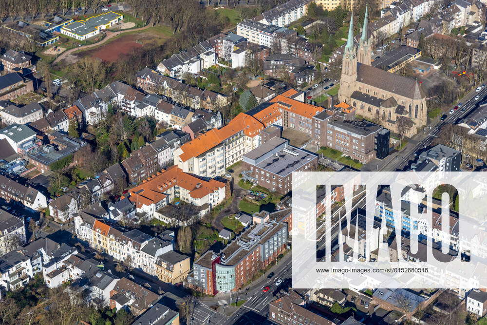 Luftbild, AMEOS Klinikum St. Josef Oberhausen, Mülheimer Straße, kath. Kirche St. Marien, Marienvi