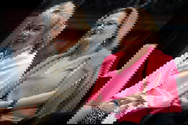 Xodimlar va Nastya ortasidagi onlayn jinsiy aloqa