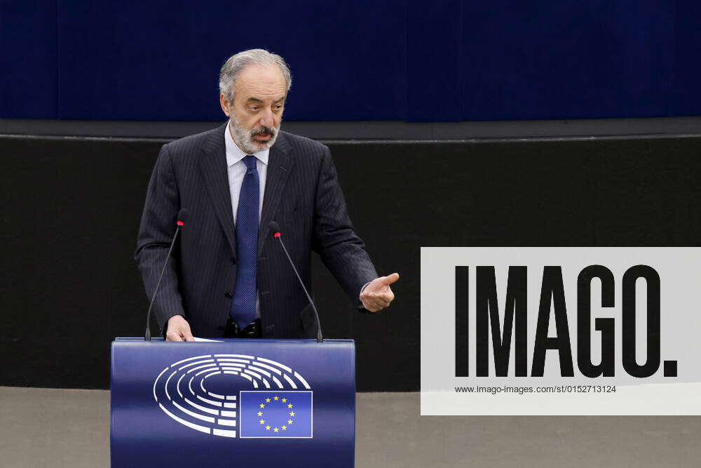 Francisco Jose Millan Mon in the plenary hall of the European ...