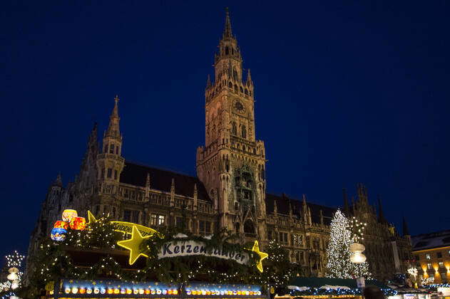 Christkindlmarkt at Marienplatz on 04 12 2023 in Munich Munichs ...