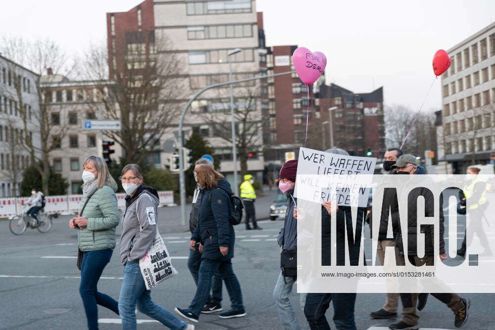 Oldenburg Corona Demo of the Free Oldenburgers , Oldenburg, 22 03 2022 GER, Corona Demo of the