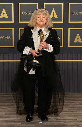 siu on X: #Cruella's Costumes by Oscar-winning Costume Designer Jenny  Beavan  / X