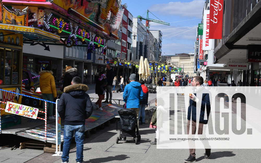 Der Verkaufsoffene Sonntag am Sonntag (3.4.2022) in Saarbrücken