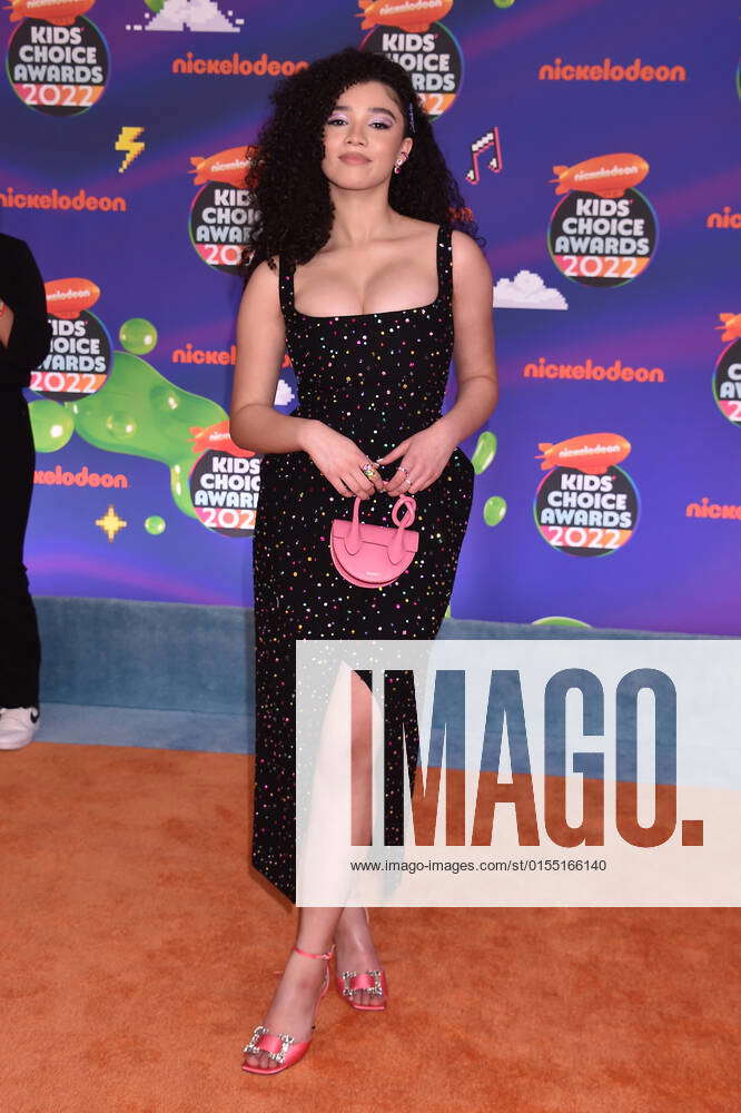 SANTA MONICA, CA - APRIL 9: Malia Baker at the 2022 Nickelodeon Kids