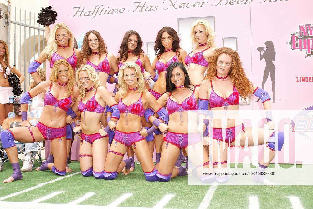 Team Chicago Bliss at the Lingerie Football League 2005 Kickoff