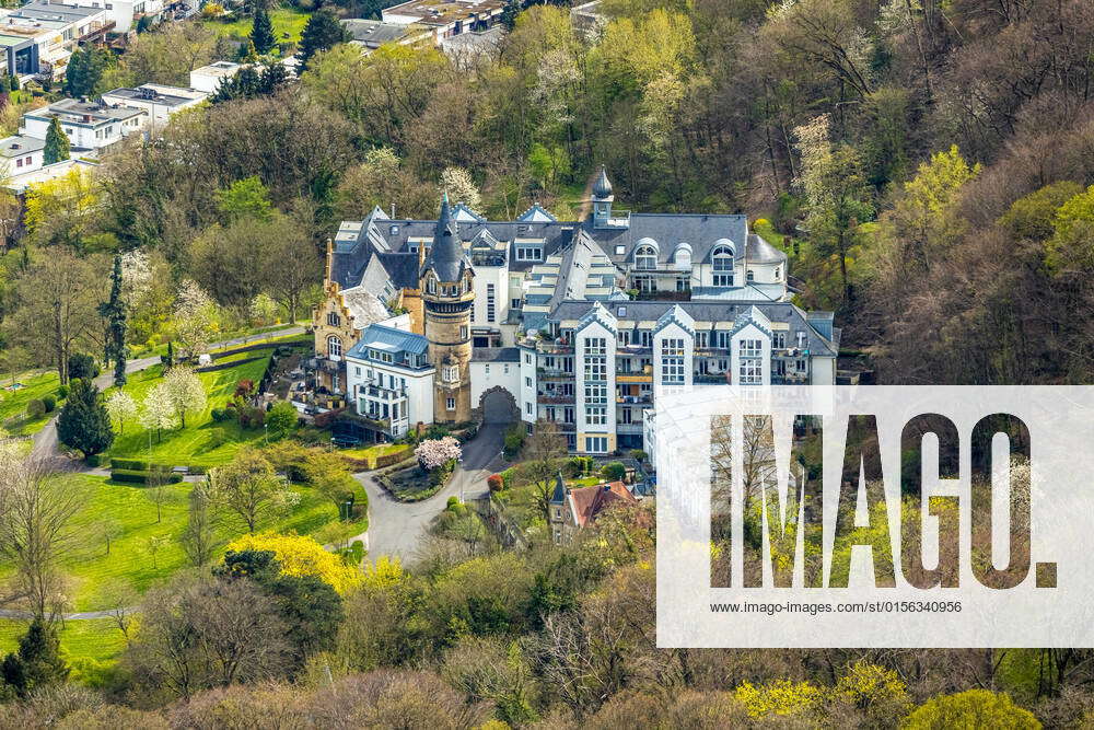 Aerial view, Rosenburg, villa with apartments and apartments, Kessenich