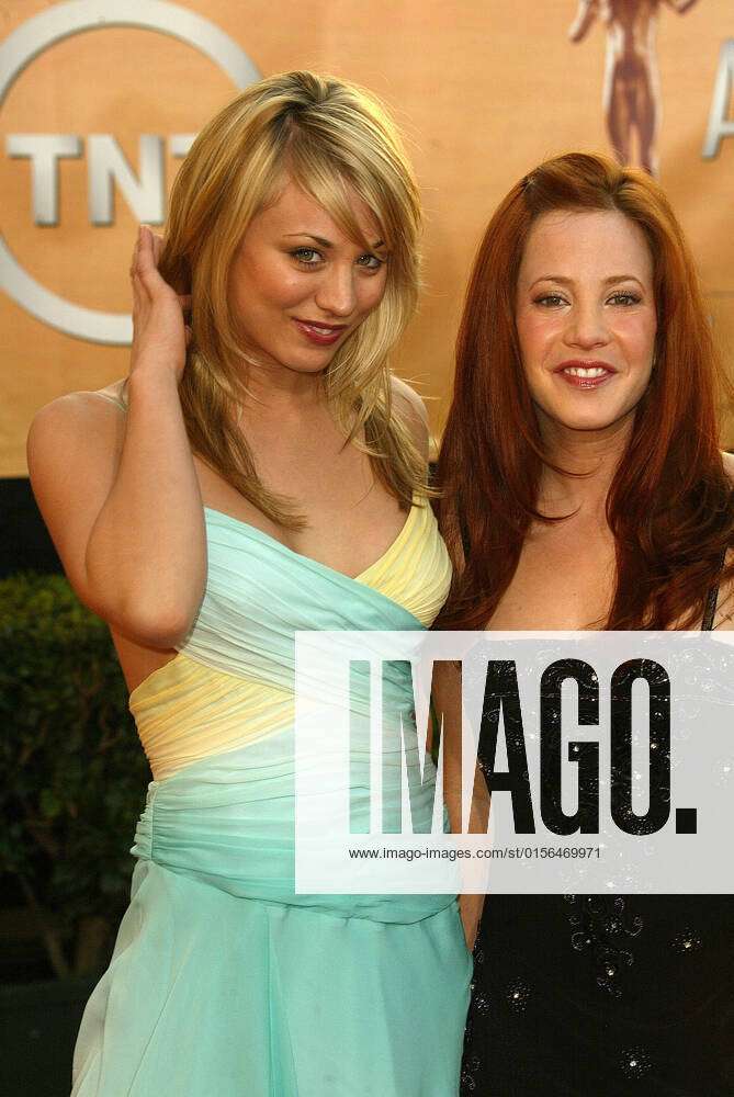 Kaley Cuoco and Amy Davidson at the 11th Annual Screen Actors Guild ...