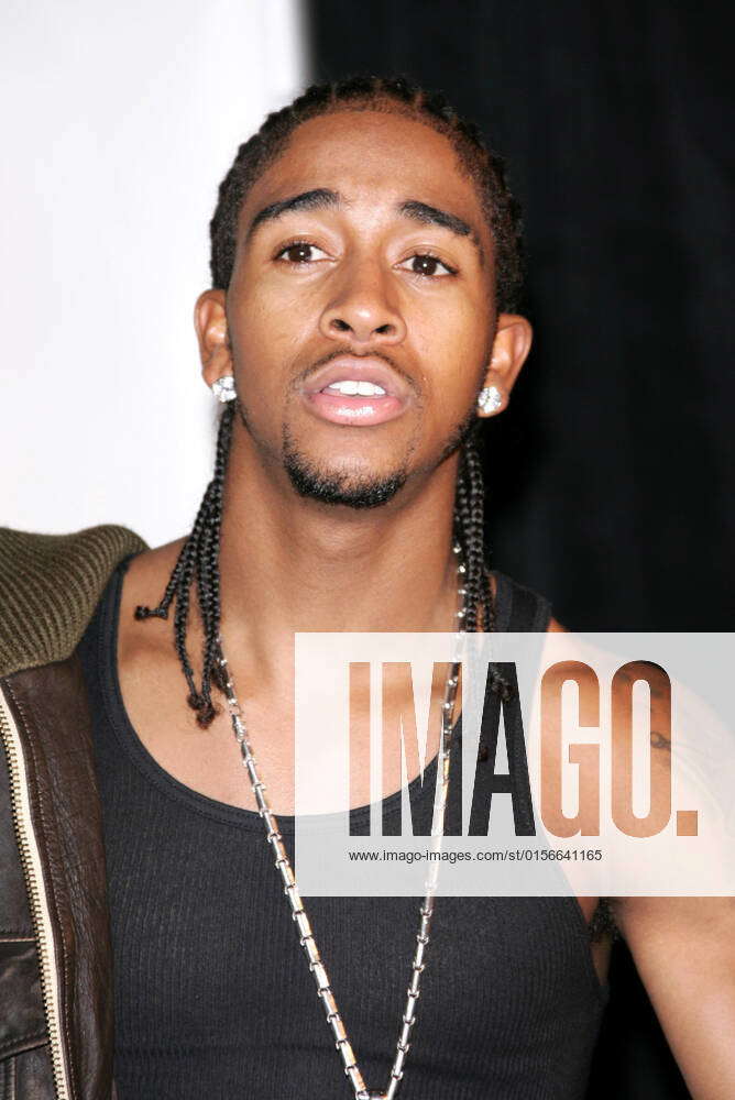 Omarion Grandberry in the press room at the 2005 MTV Video Music Awards ...