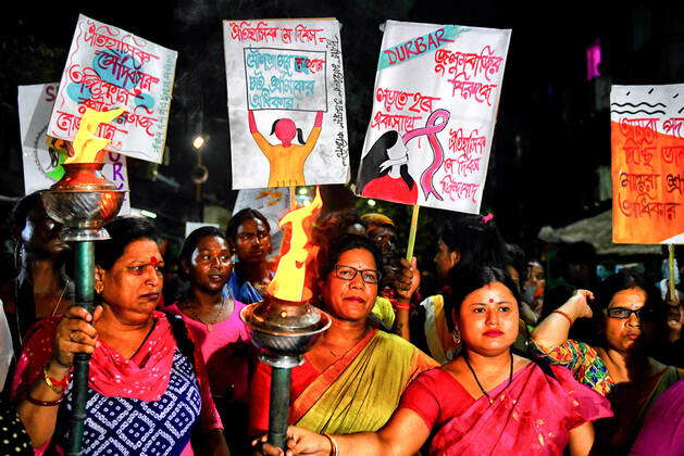 April 30 2022 Kolkata India Sex Workers Shout Slogans While Marching With Torches And A Banner