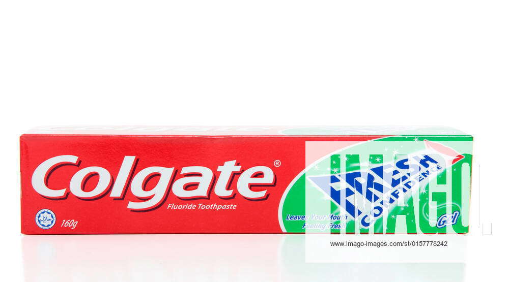 Colgate brand Fresh Confidence mint gel toothpaste. Containing fluoride