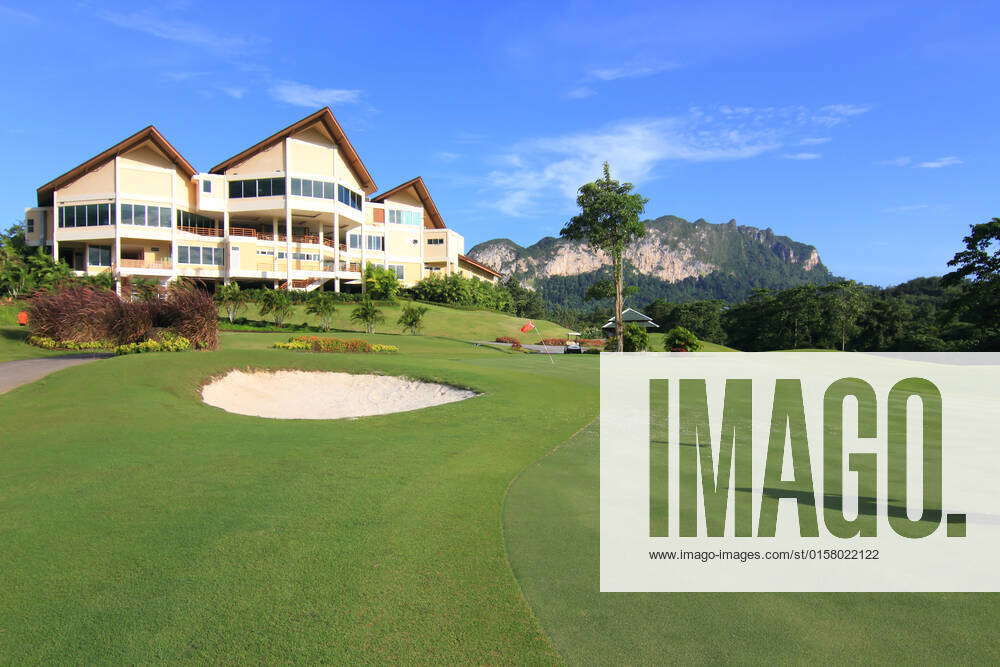 Home Building On Golf Course , 2886593, architecture, builders, clubs