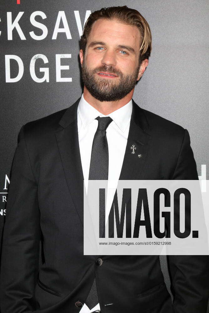 Milo Gibson at the Hacksaw Ridge Screening, Samuel Goldwyn Theater