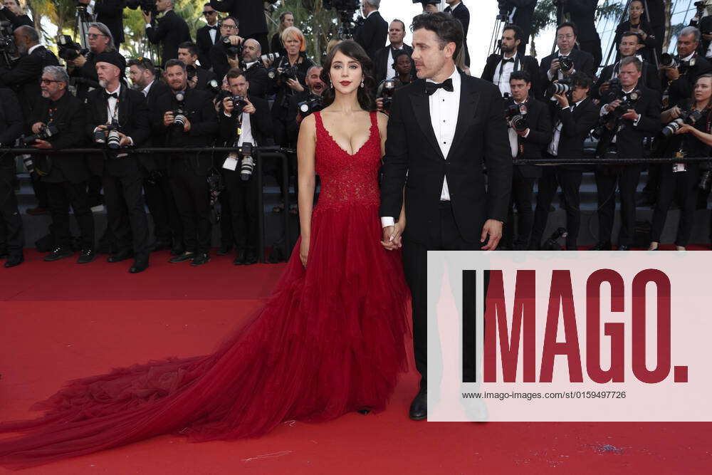 Caylee Cowan, Casey Affleck attending the premiere of the movie