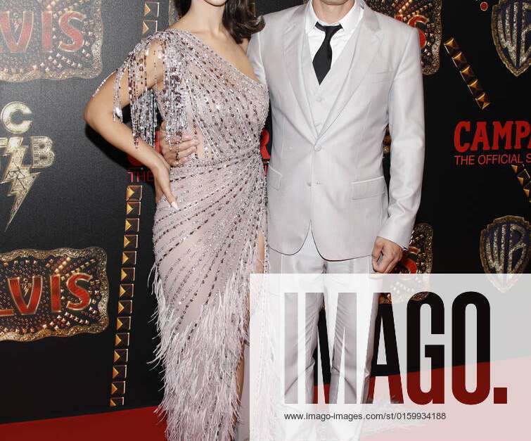 Caylee Cowan, Casey Affleck at Vanity Fair Oscar Party / id