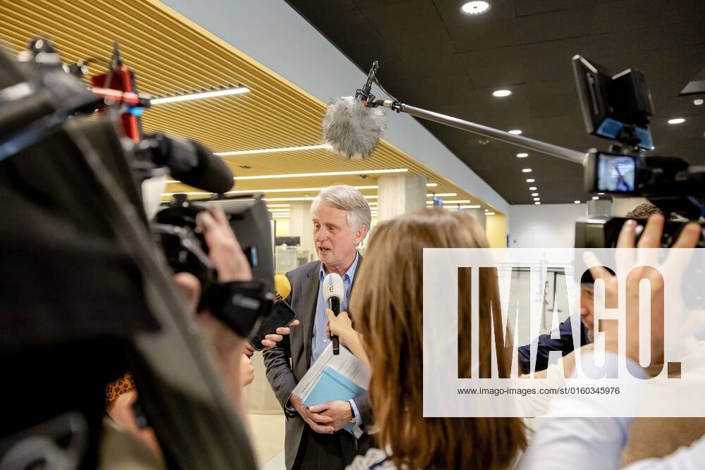 The Hague Schiphol Ceo Dick Benschop In The House Of Representatives Where He