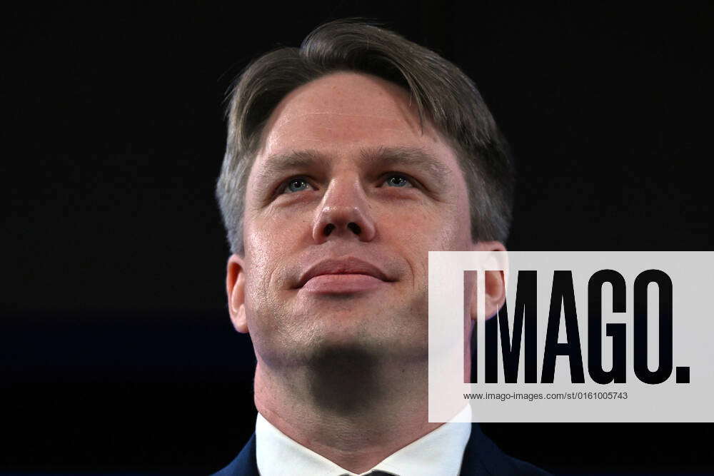 PAUL ERICKSON PRESS CLUB, Labor national secretary and campaign