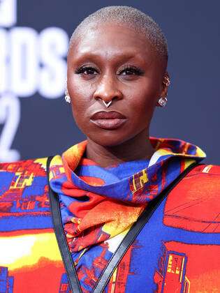Cynthia Erivo Goes Vibrant in Louis Vuitton Outfit at BET Awards 2022 – WWD