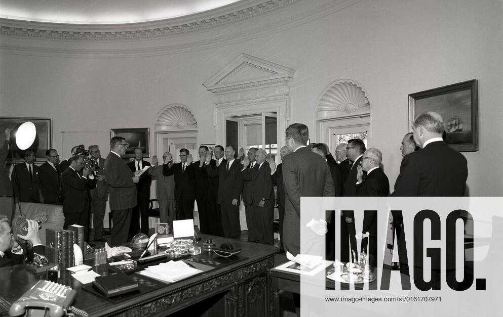 Swearingin ceremony, General Advisory Committee of the Arms Control and Disarmament Agency