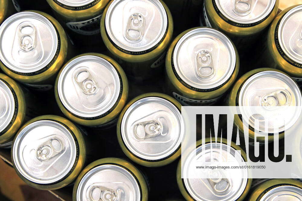 Beer in tin cans tin cans of beer with a volume of 0.5 liters in a sales