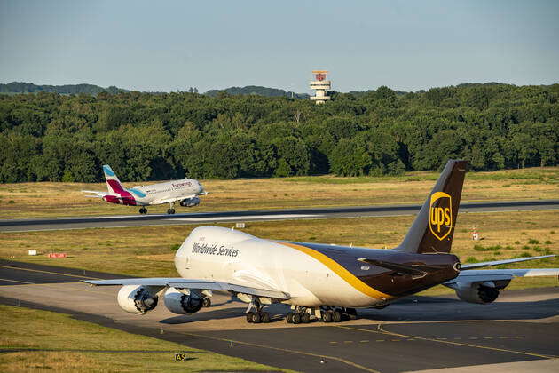 Cologne Bonn Airport, CGN, air cargo center, UPS Boeing 747 cargo jumbo ...