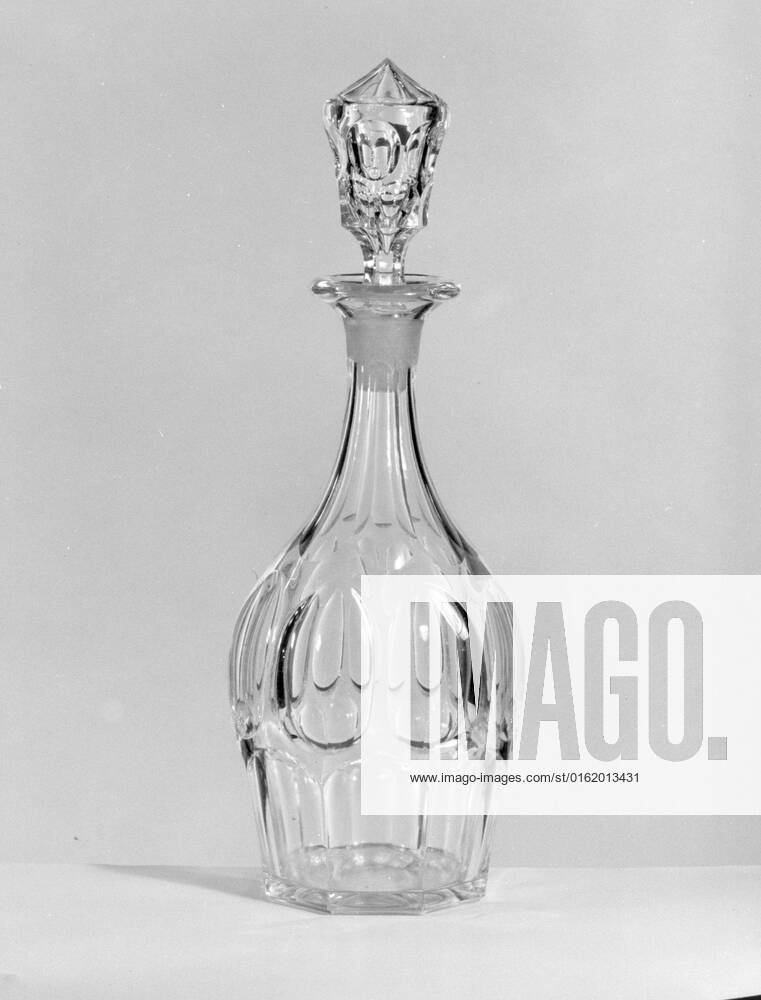 Quart Decanter 1830 70 American. Quart Decanter. American. 1830 70