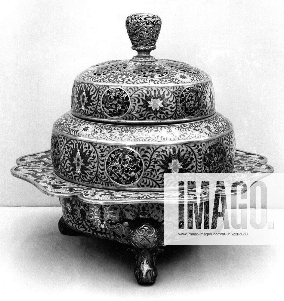 Incense Burner 19th century China. Incense Burner