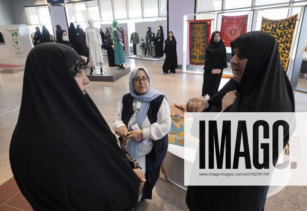 iranian women clothing