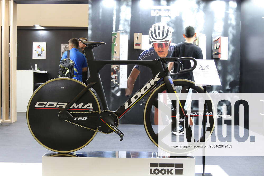Look T20 Speed Evo road bike with Corima wheels , Eurobike 13 17 07