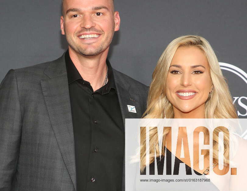 20 July 2022 - Hollywood, California - Trey Mancini, Sara Perlman, 2022  ESPYs held at Dolby Theatre in Hollywood. Photo Credit: AdMedia/Sipa USA  Stock Photo - Alamy