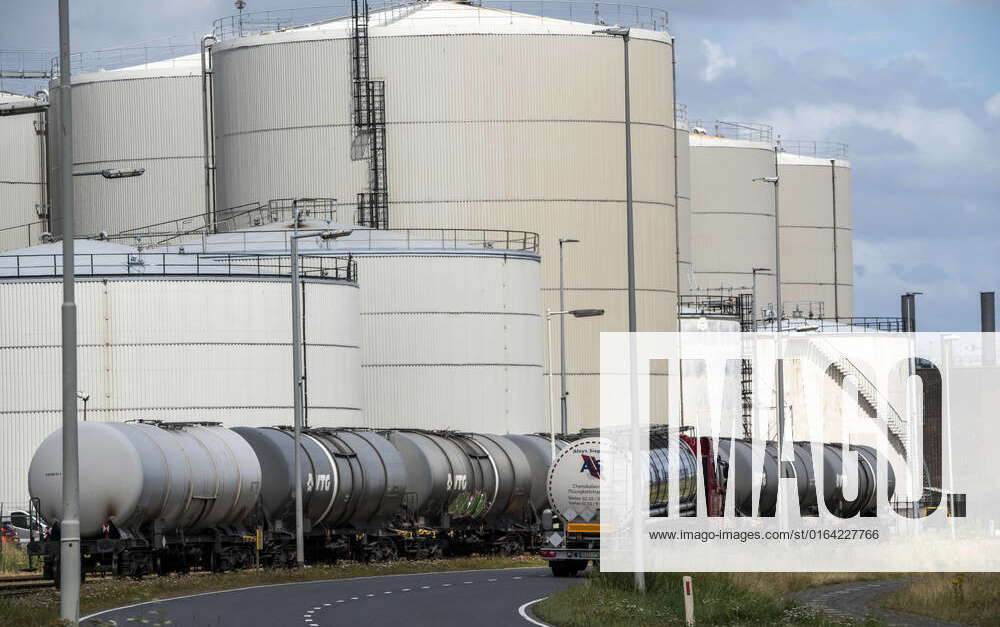 Europoort, Pernis, Port of Rotterdam, Wilmar Edible Oils BV tank