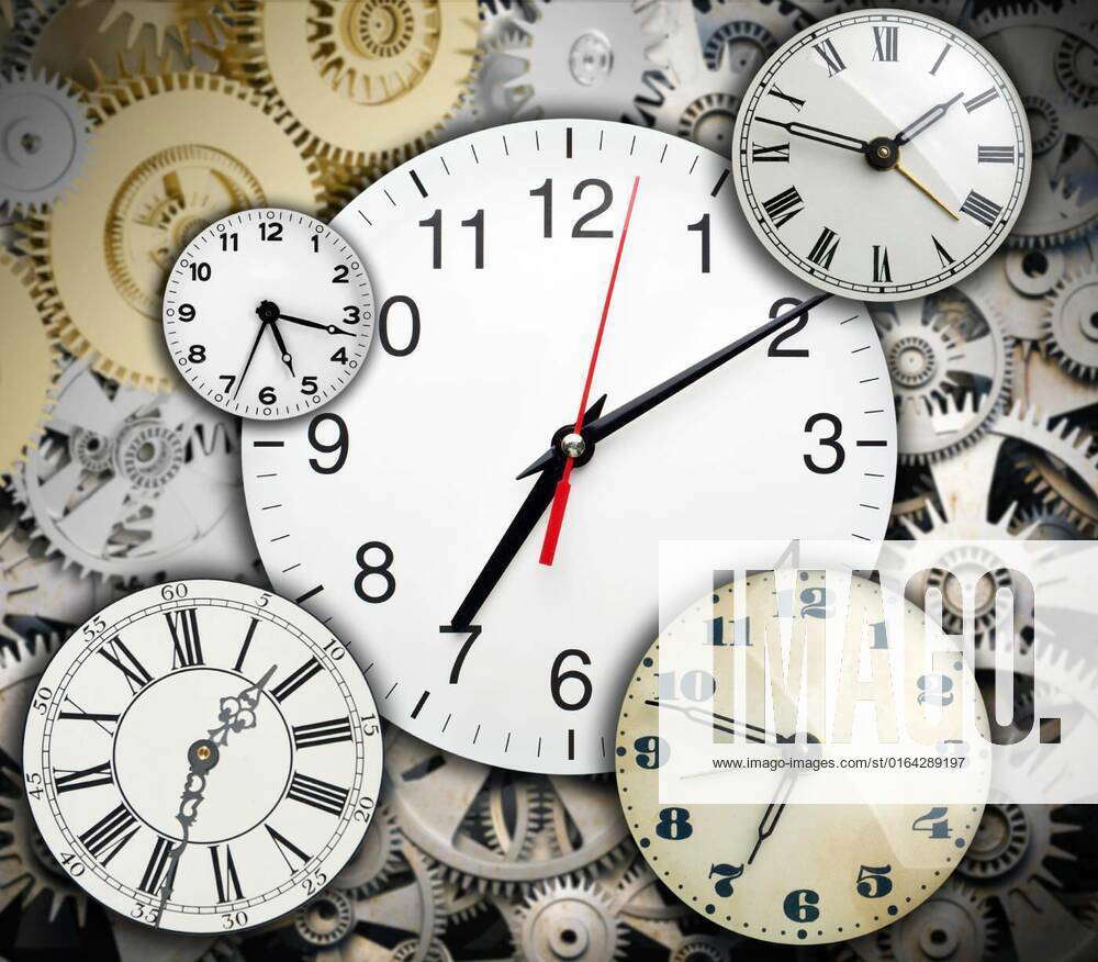 Clock gears, Many clocks over the gears background