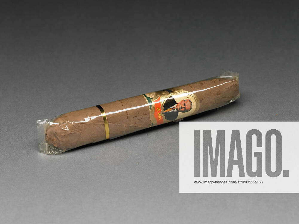 Cigar with portrait of Drees. Cigar in cellophane wrapped with a golden