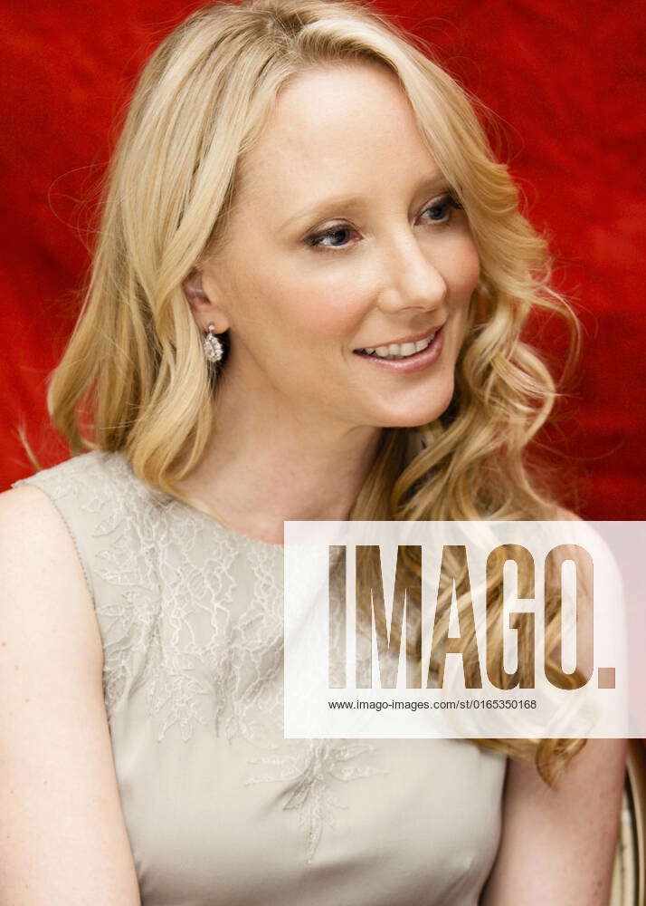 August 25, 2009 - Hollywood, California, U.S. - ANNE HECHE of the TV ...