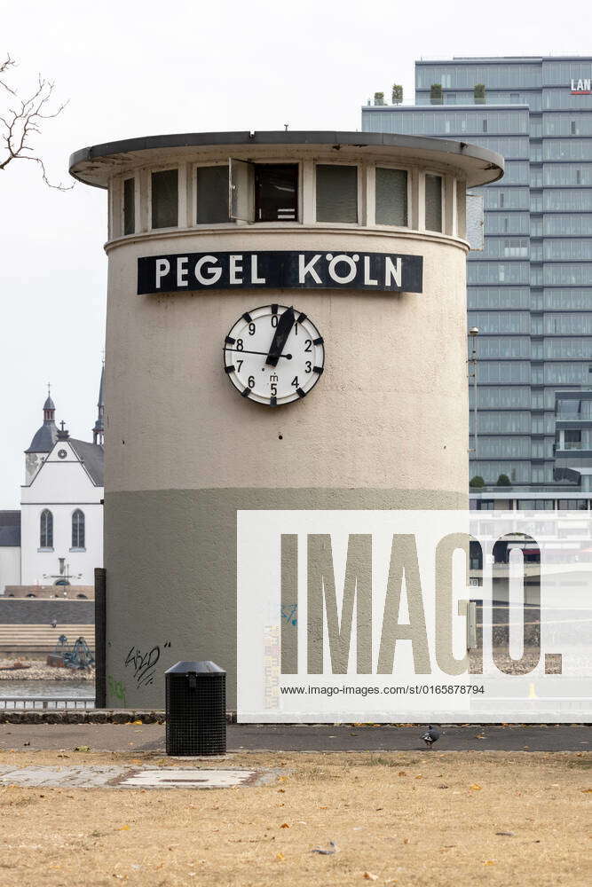 The gauge tower with mechanical gauge clock in Cologne at river kilometer 688 at the Deutzer