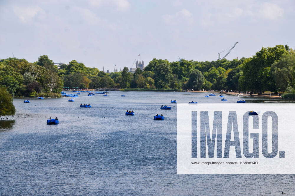August 18, 2022, London, United Kingdom People ride in pedal boats on
