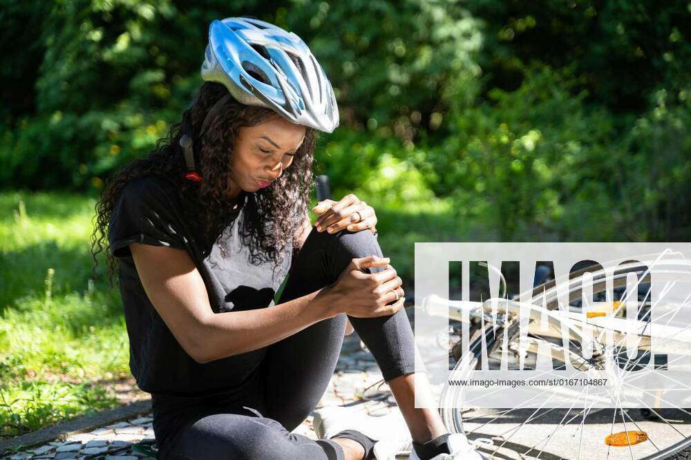 Cyclist Fell Down From Bike Cyclist Fell Down From Bike Bicycle cyclist-fell-down-from-bike-cyclist-fell-down-from-bike-bicycle