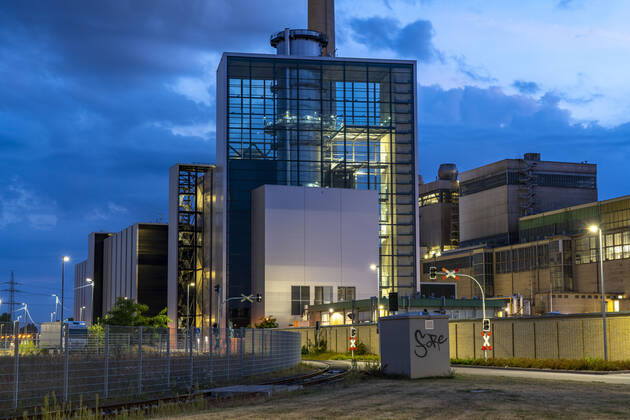 Lausward natural gas power plant, most efficient combined cycle power ...