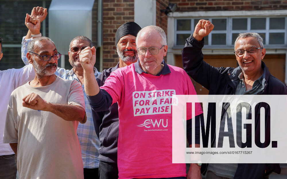 . 30 08 2022. London, United Kingdom. CWU Picket Line Yeading. BT and