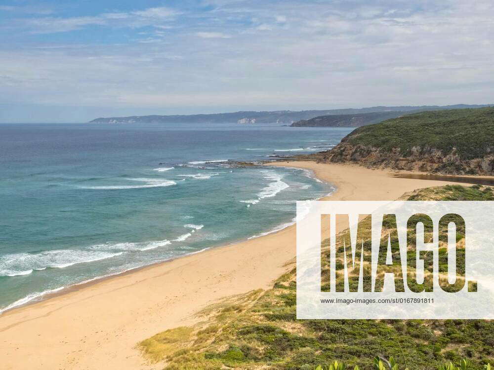 Glenaire Beach - Aire River, Glenaire Beach and the mouth of the Aire ...