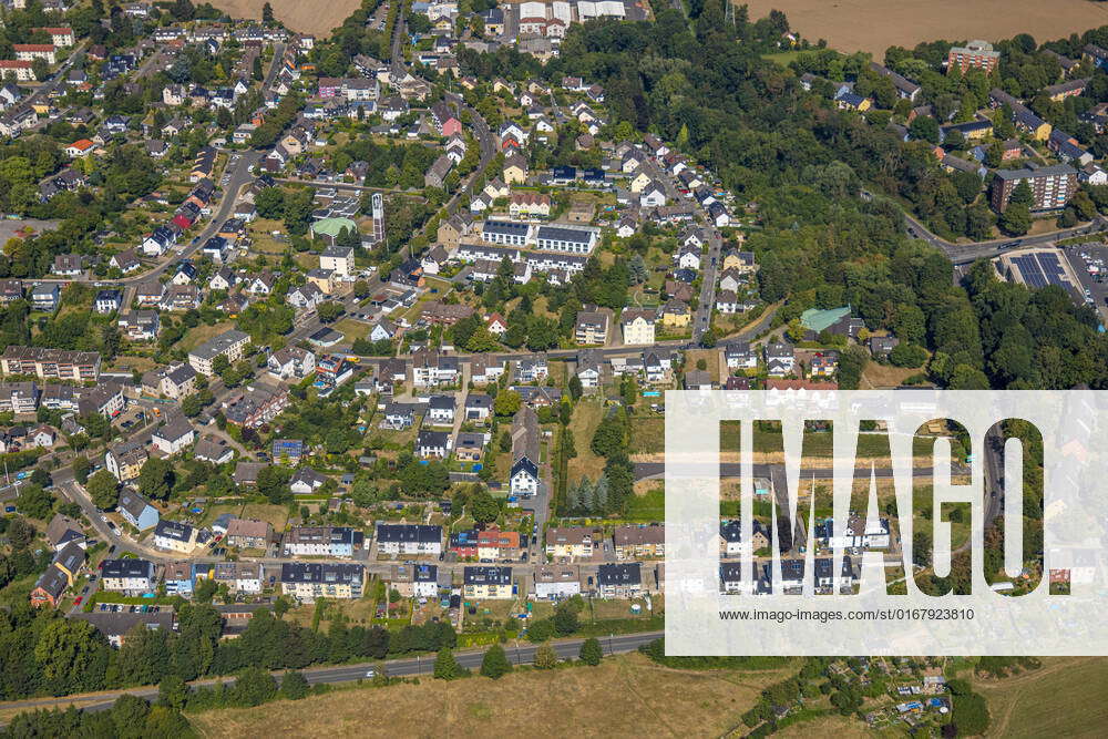 Aerial view, construction site Im Westenfeld, kindergarten and church