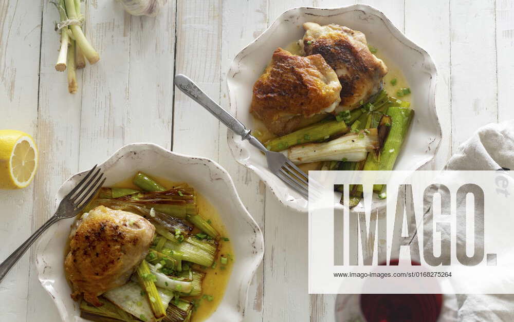 Roasted skinon chicken thighs with leek Roasted skinon chicken thighs