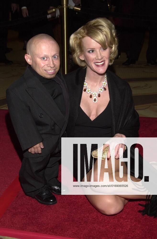 Verne Troyer and Genevieve Gallen at To Protect and to Serve: An ...