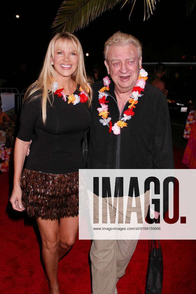 Rodney Dangerfield and wife Joan at the Los Angeles premiere of 50 First  Dates at Mann
