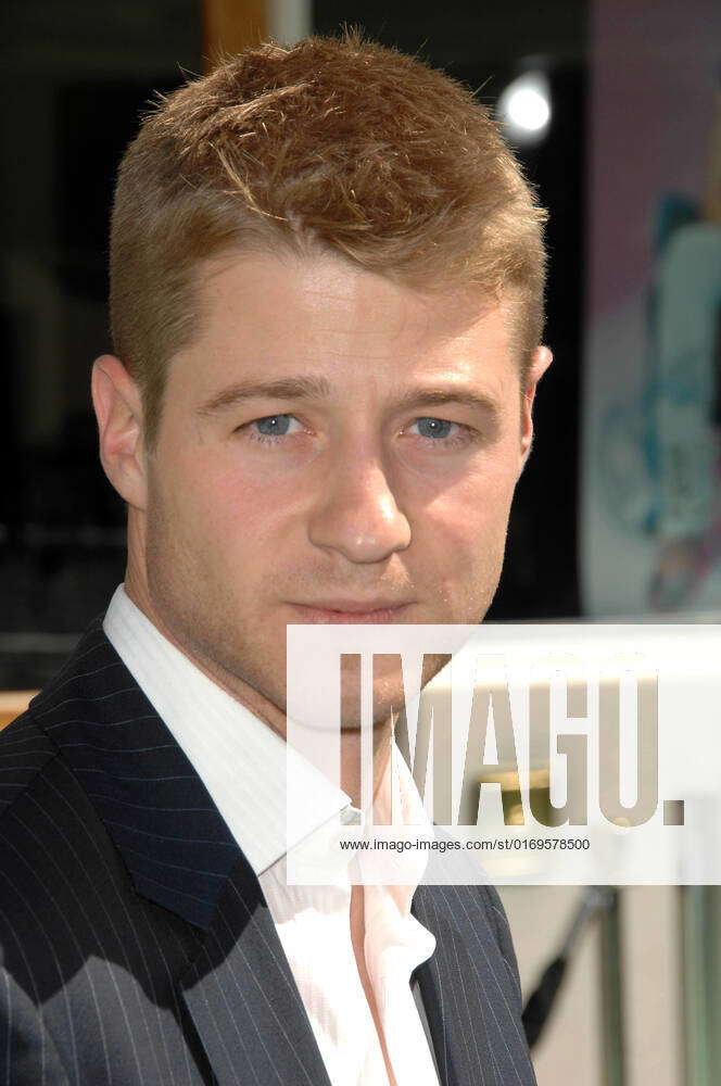 Benjamin McKenzie at the World Premiere of The Incredible Hulk . Gibson ...