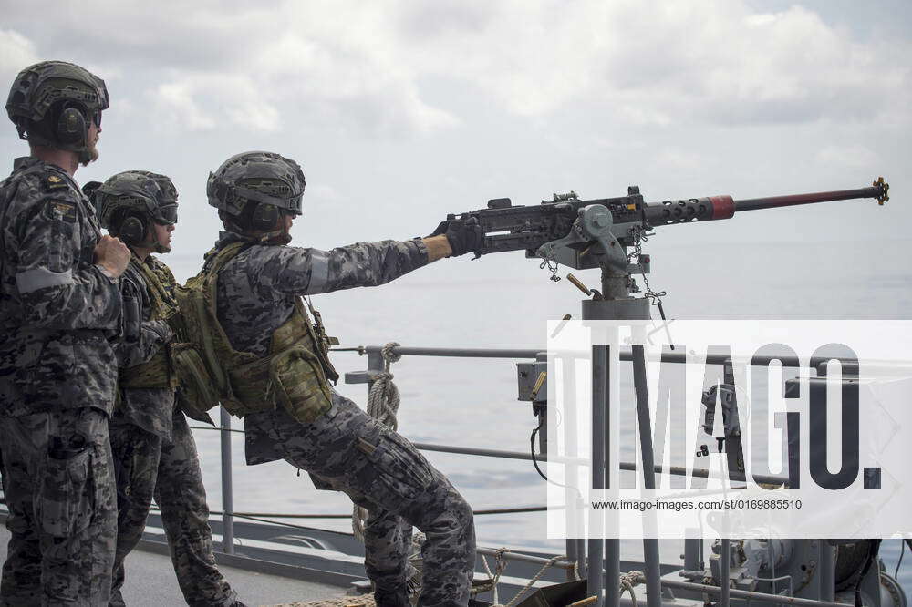 HMAS PERTH EXERCISE KAKADU, Sailors Aboard The HMAS Swan Fire A 50 ...