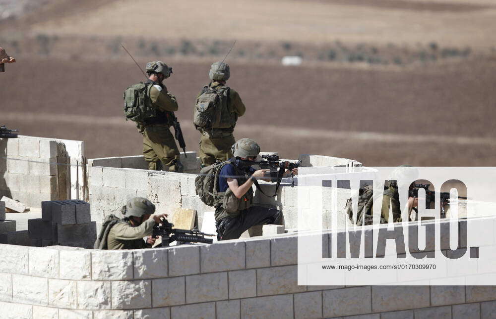 October 2, 2022, Nablus, West Bank, Palestine: Israeli Soldiers Seen On ...