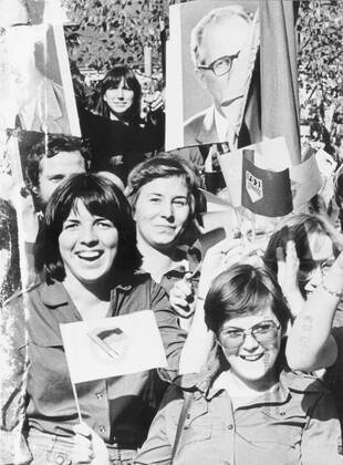GDR Dresden Historical Training Science Research Technical GDR Dresden Historical Training Science Research Technical
