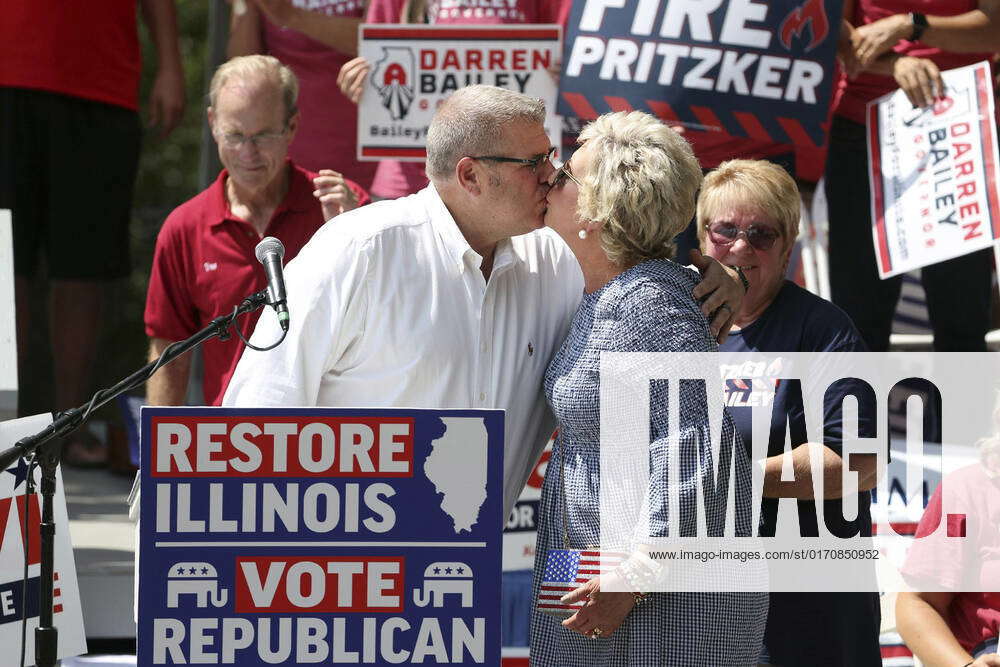 October 11, 2022: Darren Bailey, left, Republican candidate for ...